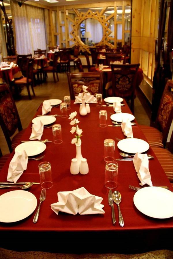 Crescent Resort, Darjeeling Darjeeling (West Bengal) Exterior foto