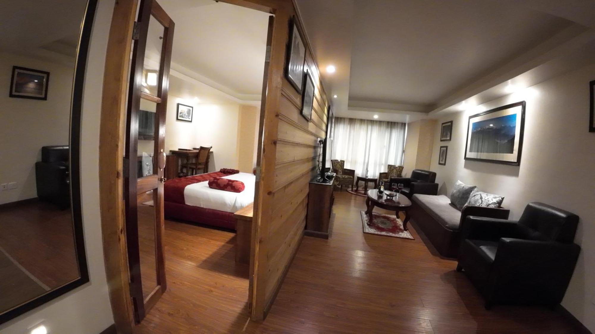 Crescent Resort, Darjeeling Darjeeling (West Bengal) Exterior foto